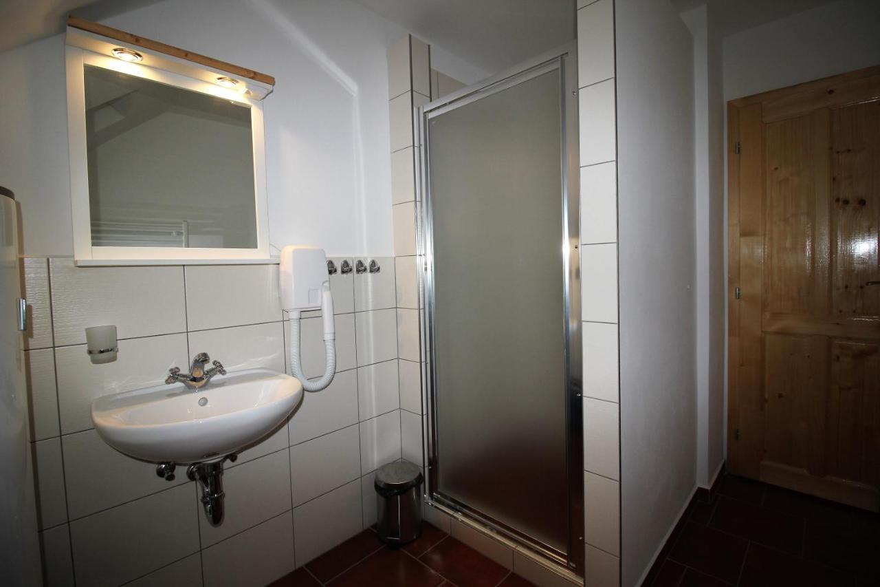 Apartmany U Knajflu Ceske Petrovice ภายนอก รูปภาพ